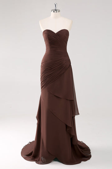 Robe formelle à volants froncés marron foncé